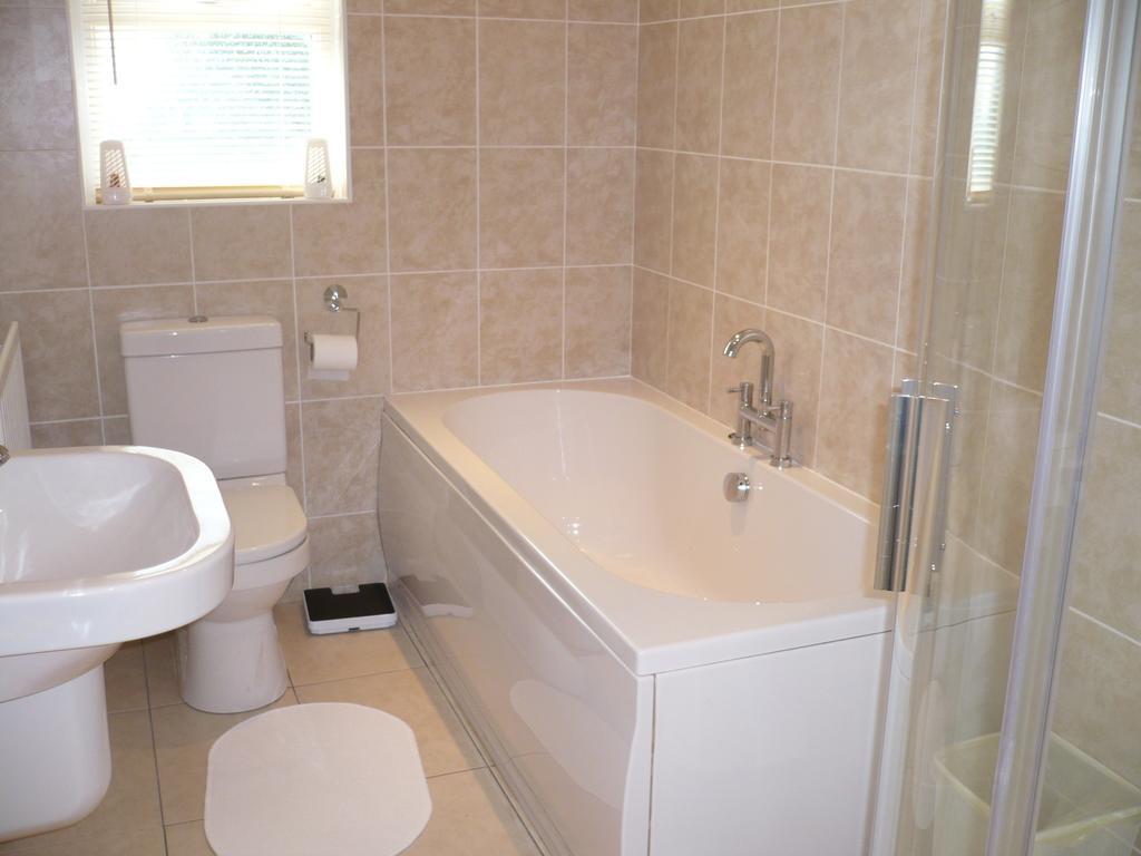 Craigalappan Cottages Holiday Home 布什米尔斯 客房 照片